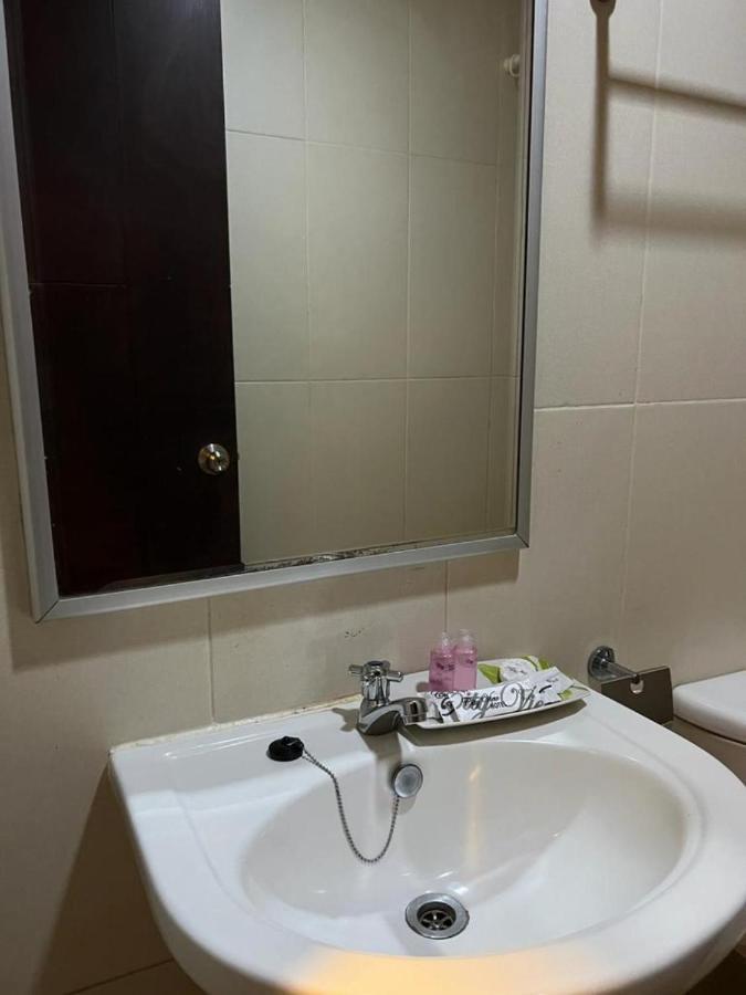 Ayla City Hotel Sorong Ngoại thất bức ảnh