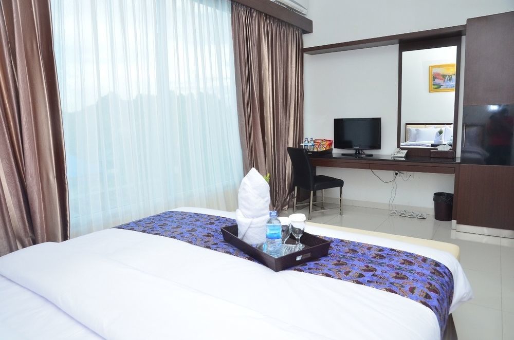 Ayla City Hotel Sorong Ngoại thất bức ảnh